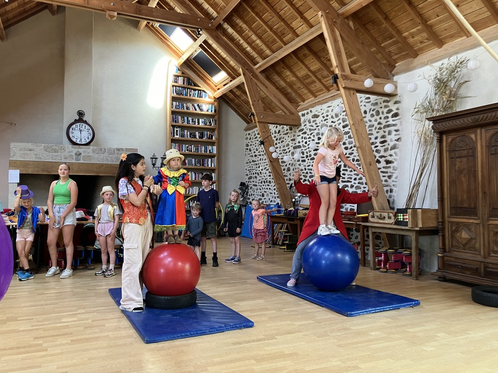 Les Renardieres vakantie Frankrijk circusles