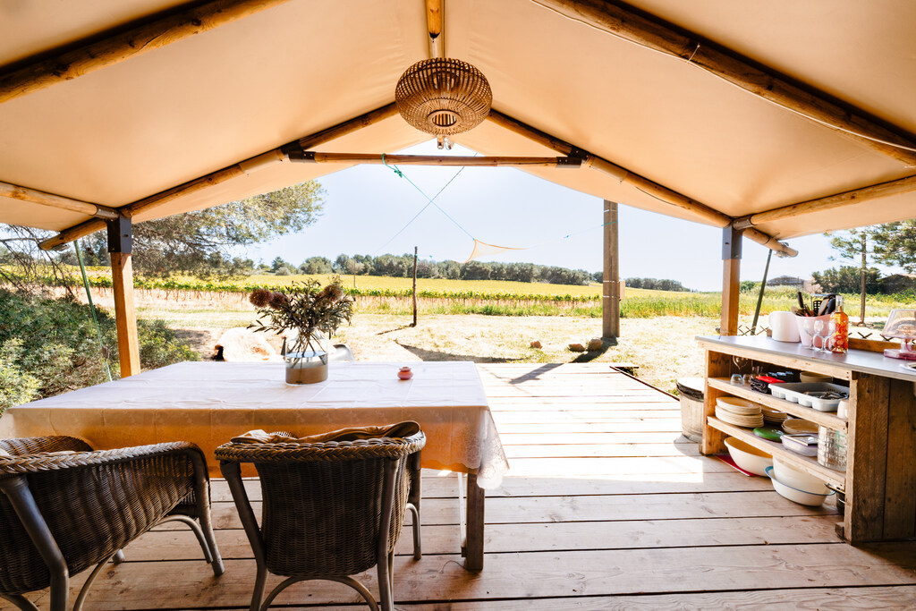 Saint Paul le Marseillais vakantie zuid-frankrijk Safari tenten