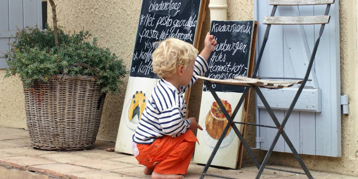Les Petites Perles vakantiedomeinen eten Frankrijk B